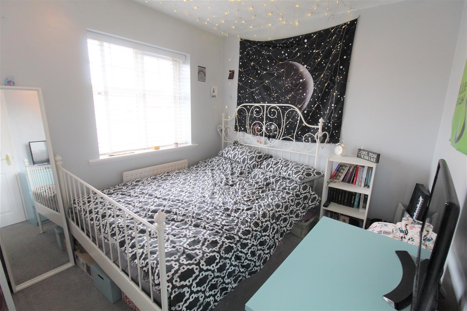 Waterglades Close, Etruria, Stoke-On-Trent